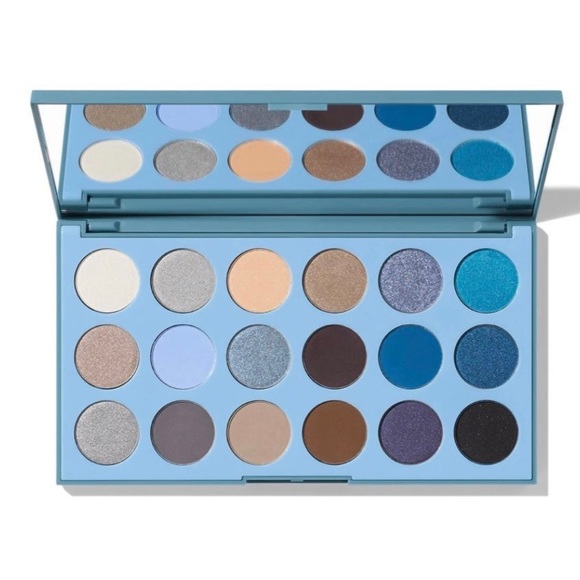 Morphe Other - Morphe 18A Blue Ya Away Artistry Eyeshadow Palette